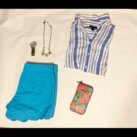 Never Worn! Lilly Pulitzer Scalloped Short! LOWEST - Picture 2 of 3